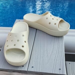 CROCS Cream Slide Sandals